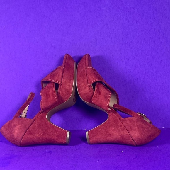 Linea‎ Paolo Red Suede Criss-Cross Ankle Strap Sandals Women's Size 7.5-NEW - Picture 7 of 10